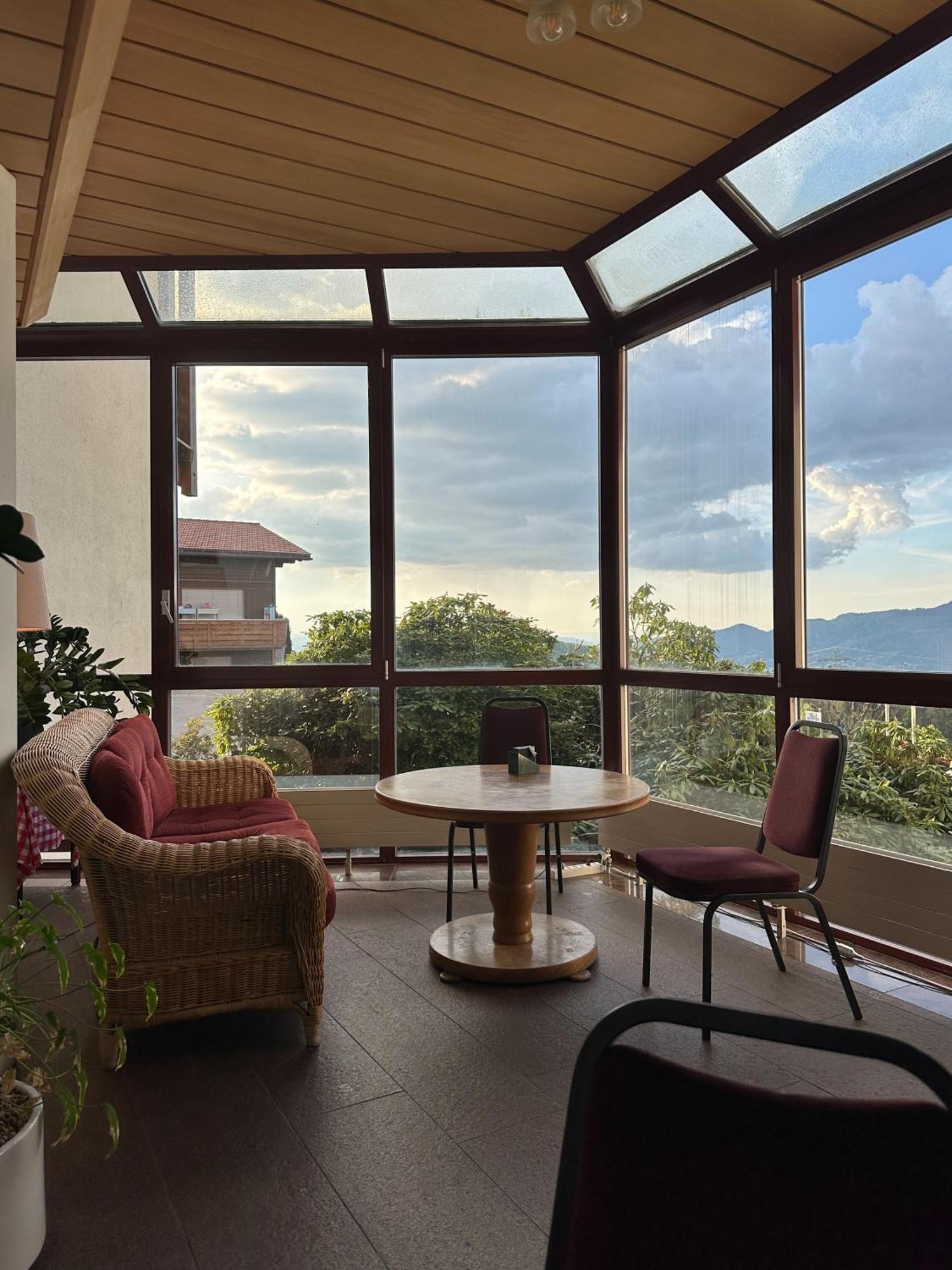 阿斯奇帕克酒店 Aeschi Bei Spiez 外观 照片